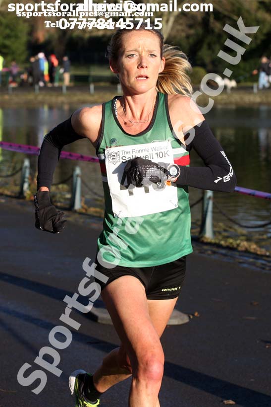 Saltwell Harriers 10k Road Race, Gateshead. Photo:  David T. Hewitson/Sports for All Pics